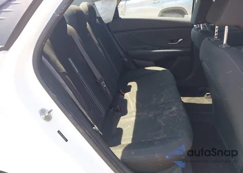 2021 Hyundai Elantra Sel z USA, uszkodzony, nr VIN 5NPLM4AG9MH003282